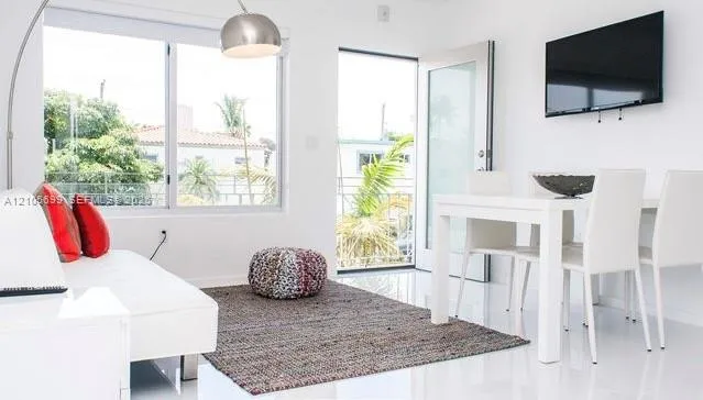 1-bedroom rental at 801 15th Street #208, Miami Beach