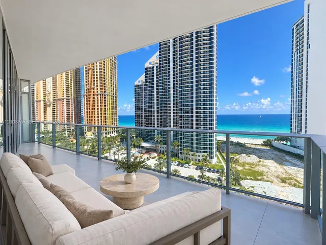 2-bedroom rental at 17550 Collins Avenue #1103, Sunny Isles Beach