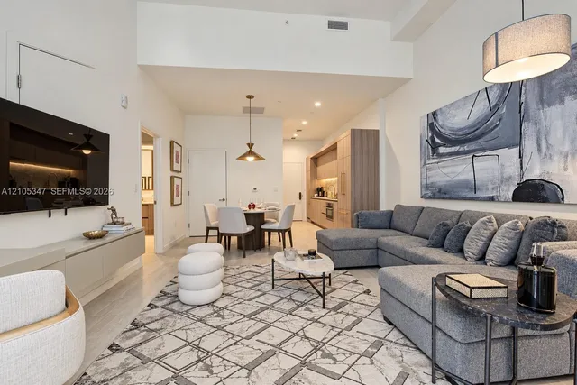 1-bedroom rental at 77 SE 5th Street #1207, Miami