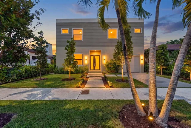 5-bedroom rental at 2240 SW 13th Street #2240, Miami