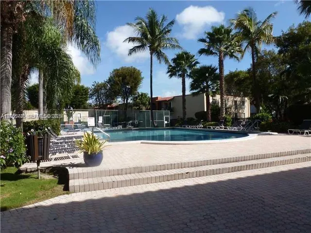 2-bedroom rental at 10794 N Kendall Drive #B17, Miami