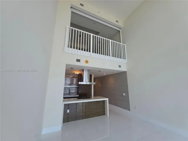 1-bedroom rental at 1100 Biscayne Boulevard #1703, Miami