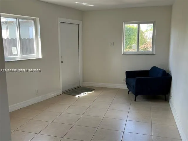 1-bedroom rental at 10850 SW 41st Street #2, Miami