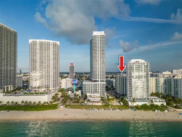 2-bedroom rental at 4001 S Ocean Drive #14F, Hollywood