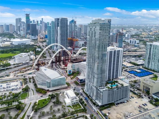 2-bedroom rental at 1400 Biscayne Boulevard #4105, Miami