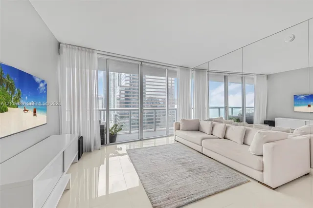 2-bedroom rental at 495 Brickell Avenue #2411, Miami