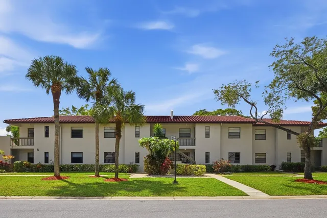 2-bedroom home at 21364 Cypress Hammock Drive #1G, Boca Raton