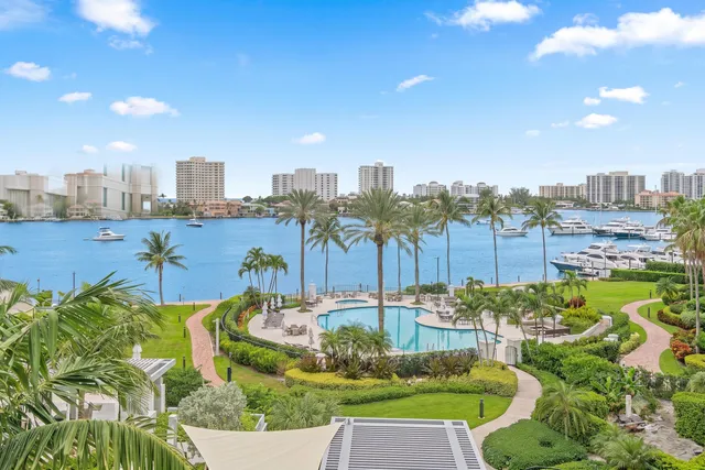 3-bedroom home at 300 SE 5th Avenue #4140, Boca Raton