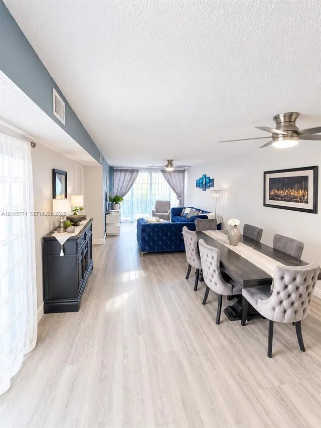 3-bedroom home at 10343 Greenhouse Road, Pembroke Pines
