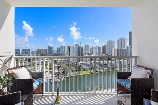 1-bedroom home at 300 Bayview Drive #1503, Sunny Isles Beach