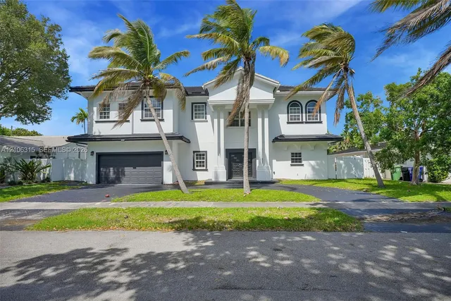 3-bedroom home at 2319 NE 35th Drive, Fort Lauderdale