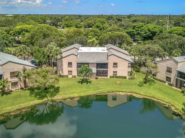 2-bedroom home at 3482 NW 47th Avenue #3121, Coconut Creek