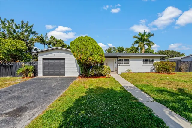 4-bedroom home at 11041 NW 21st Street, Pembroke Pines