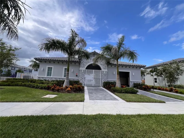 3-bedroom rental at 4665 NW 120th Street, Coral Springs