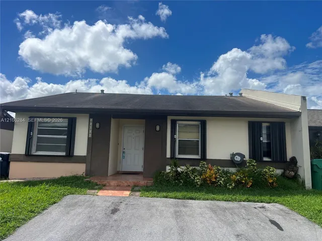 3-bedroom rental at 11824 SW 123rd Avenue #., Miami