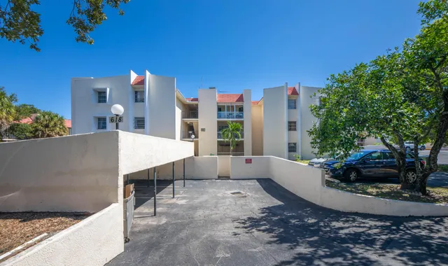 2-bedroom home at 618 NW 13TH Street #16, Boca Raton