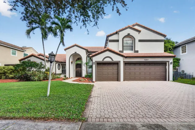 5-bedroom home at 10257 BERMUDA Drive, Cooper City