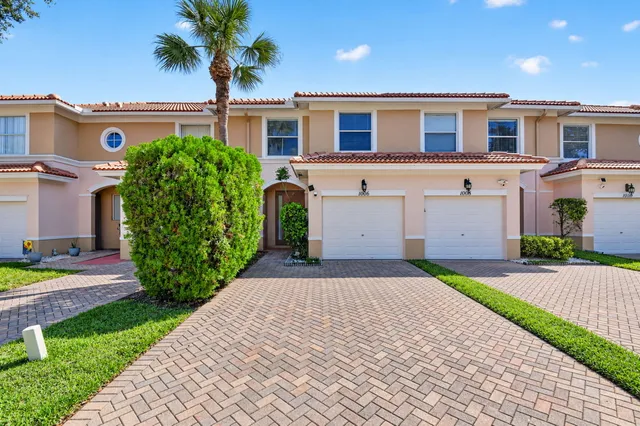 3-bedroom home at 1006 Seminole Palms Drive, Greenacres