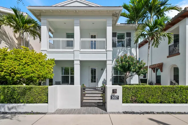 4-bedroom home at 5017 Grandiflora Road, Palm Beach Gardens