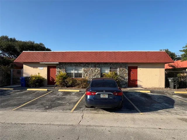 2-bedroom rental at 7931 SW 10TH Street #1A, North Lauderdale