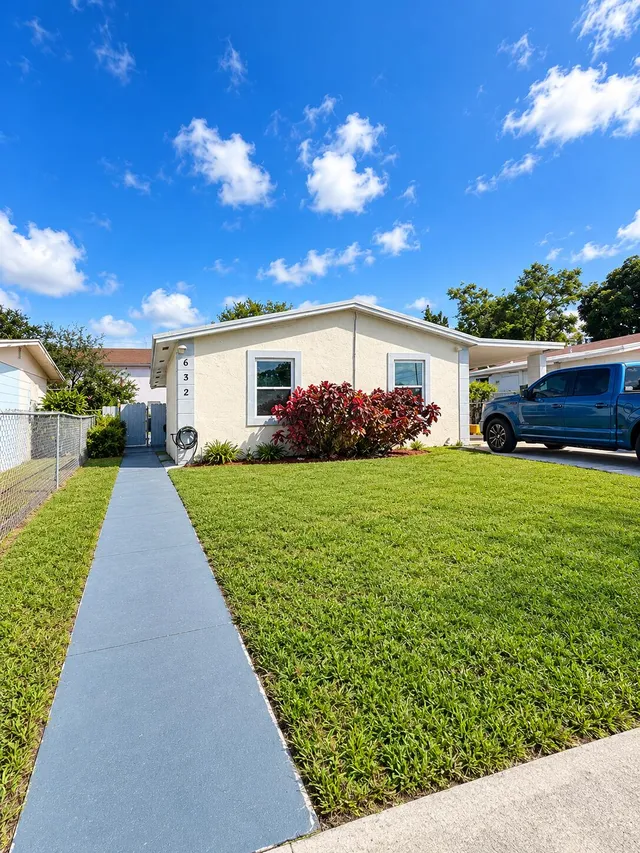 1-bedroom rental at 632 W 5TH Street #0, Riviera Beach