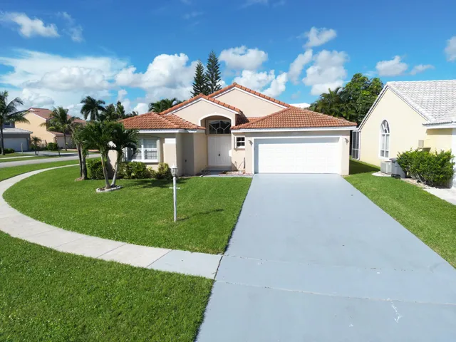 3-bedroom rental at 9671 TAVERNIER Drive, Boca Raton