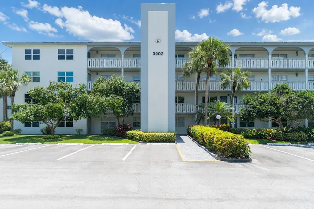 2-bedroom rental at 3002 Portofino Isle #D1, Coconut Creek