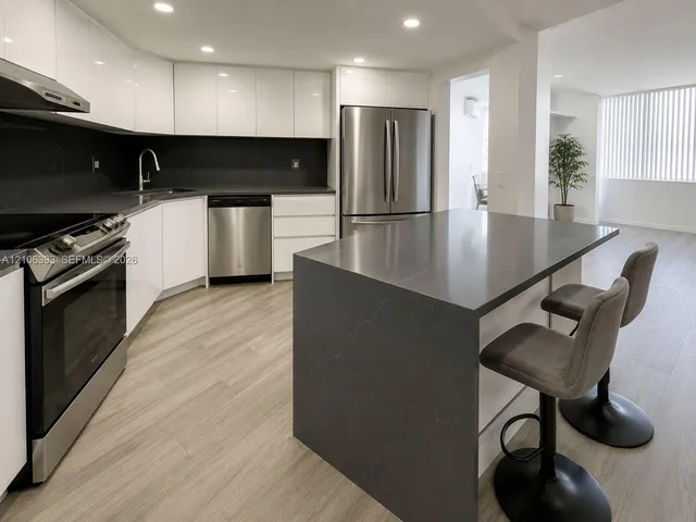 1-bedroom home at 2750 NE 183rd Street #2407, Aventura
