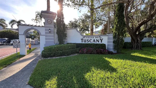 3-bedroom home at 781 SW 148 Avenue #1513, Sunrise
