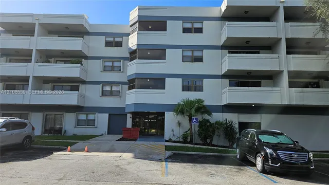 1-bedroom home at 1891 N 61st Avenue #B104, Hollywood