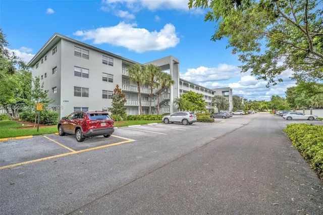 2-bedroom home at 2505 Antigua Terrace #E4, Coconut Creek