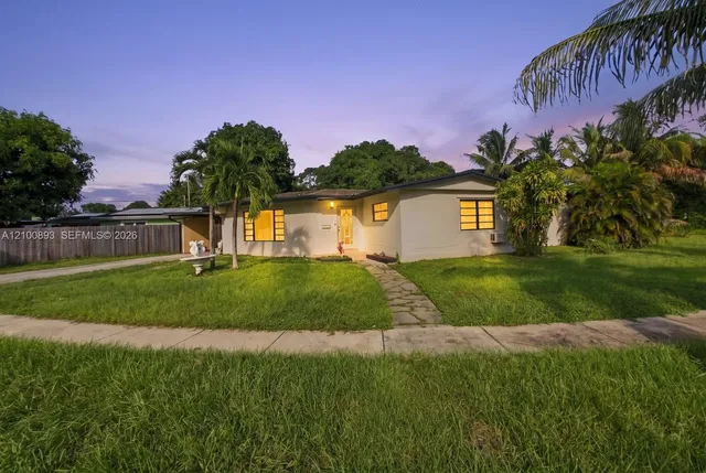 3-bedroom home at 1534 NW 11th Way, Fort Lauderdale
