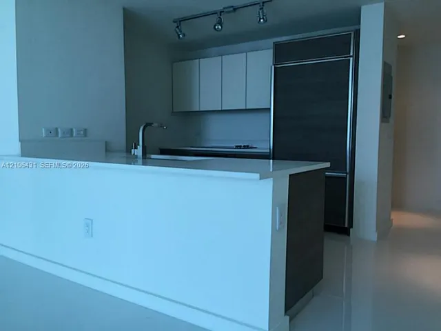 1-bedroom rental at 1100 S Miami Avenue #3203, Miami