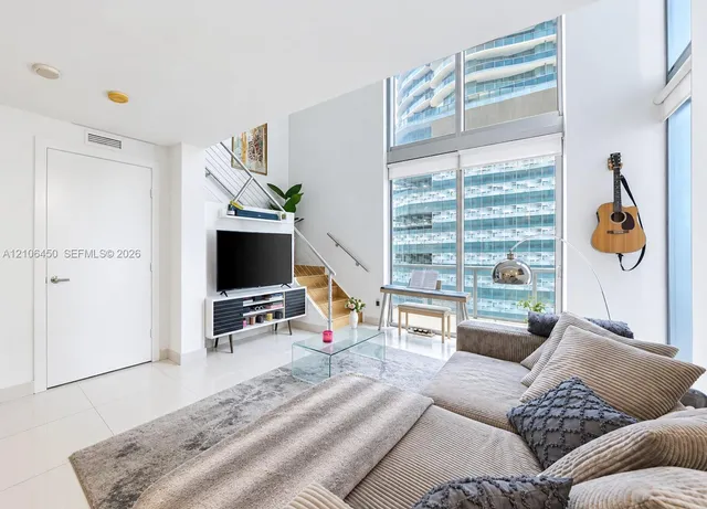 1-bedroom rental at 1050 Brickell Avenue #1002, Miami