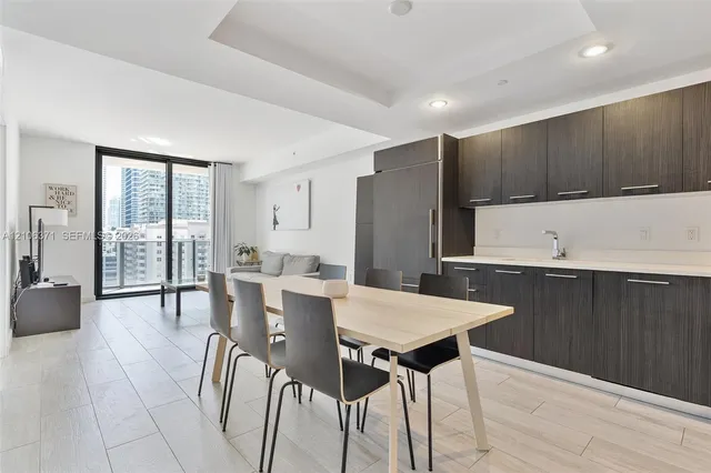 1-bedroom rental at 45 SW 9th Street #1005, Miami