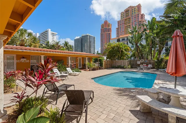 1-bedroom rental at 2033 NE 33rd Avenue #3, Fort Lauderdale