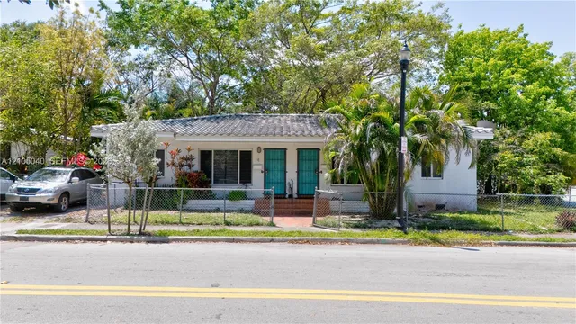 2-bedroom rental at 2 NE 45th Street #2, Miami