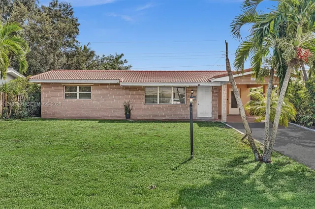 2-bedroom rental at 8250 NW 11th Court #0, Pembroke Pines