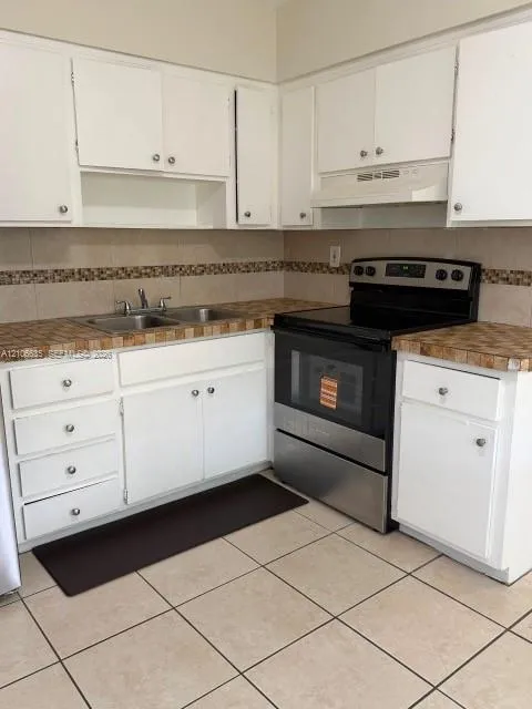 2-bedroom rental at 5701 SW 27th Street #1, West Park
