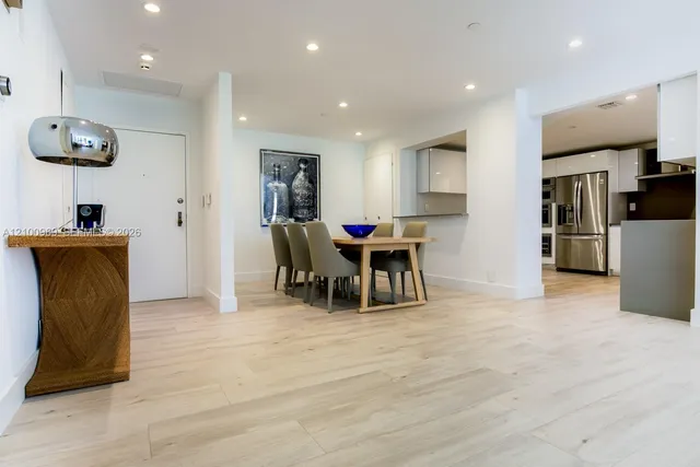 2-bedroom rental at 251 Crandon Boulevard #234, Key Biscayne
