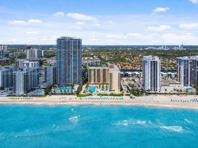 1-bedroom rental at 2501 S Ocean Drive #908, Hollywood