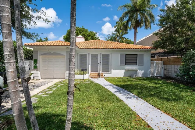 3-bedroom rental at 1719 Lenox Avenue, Miami Beach