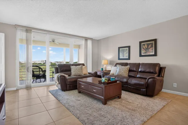3-bedroom home at 2671 S COURSE Drive #710, Pompano Beach