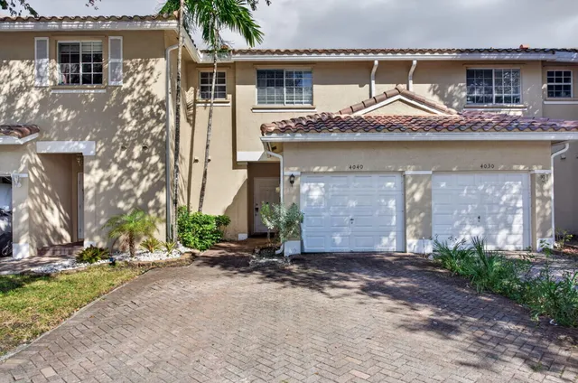 3-bedroom home at 4040 NW 90TH Way, Sunrise