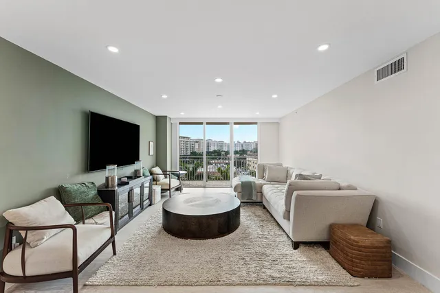 2-bedroom home at 99 SE Mizner Boulevard #627, Boca Raton