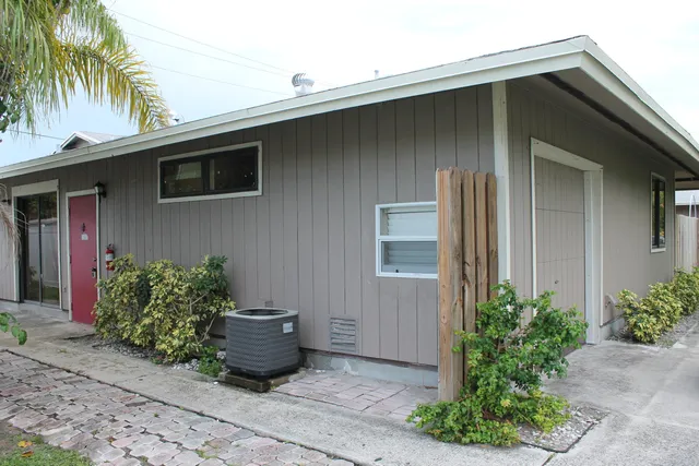 2-bedroom rental at 3500 SW 4th Street #A, Deerfield Beach