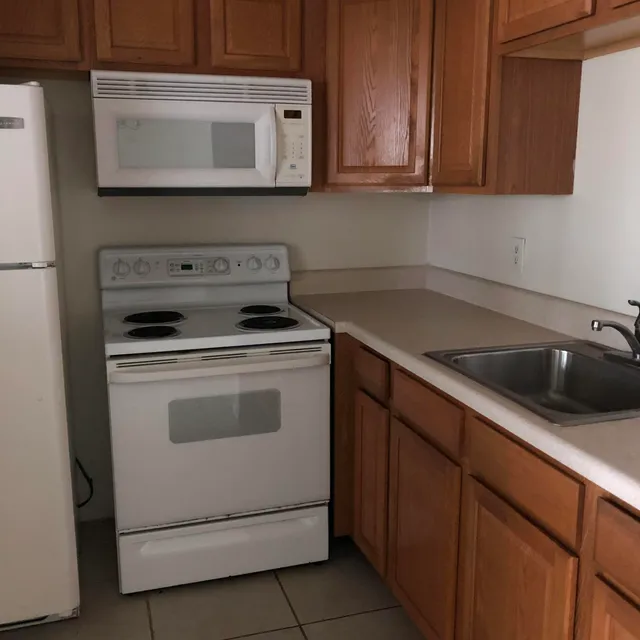 1-bedroom rental at 51 Norwich C, 