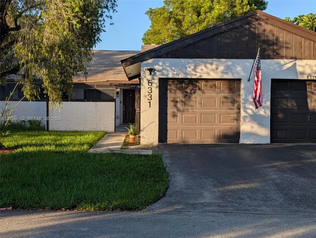 2-bedroom home at 6331 Pinehurst Circle W #C35, Tamarac