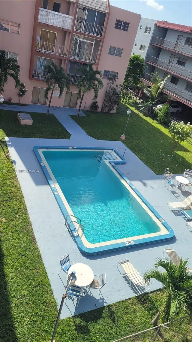 3-bedroom rental at 6130 W 19th Avenue #308, Hialeah