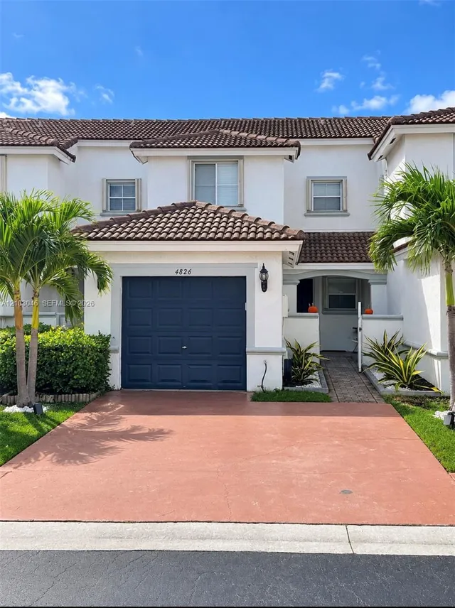 2-bedroom rental at 4826 NW 116th Avenue, Doral